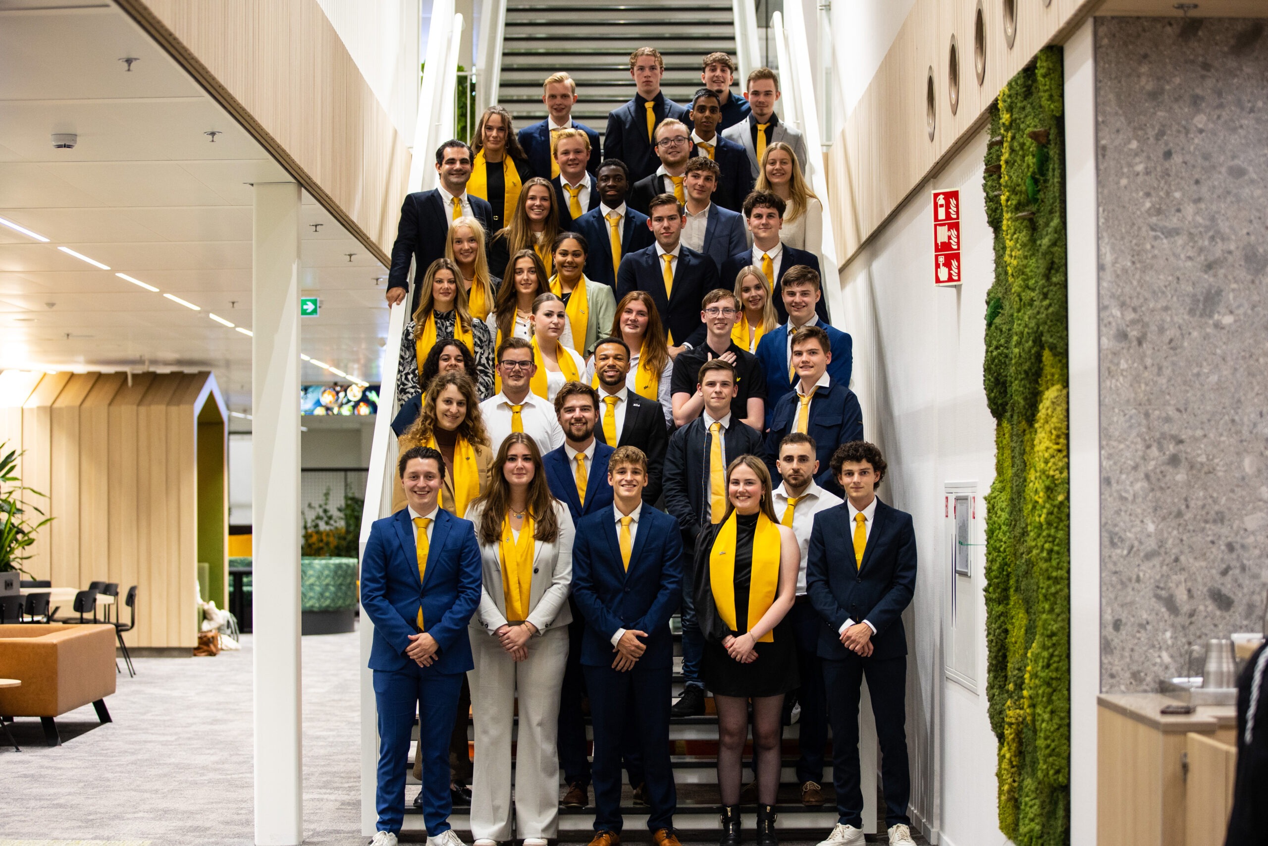 Groepsfoto commisie Stichting Midas